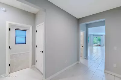 11777 N Silverscape Drive, Tucson, AZ 85737 - Photo 13