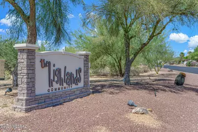 210 W Matterhorn Street, Oro Valley, AZ 85737 - Photo 1