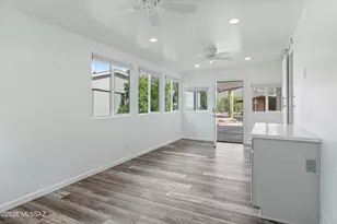 210 W Matterhorn St, Tucson, AZ 85737 - Photo 25