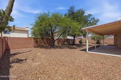 8201 N Tammeron Court, Tucson, AZ 85741 - Photo 31