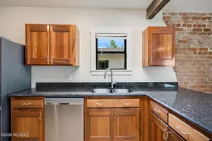 1348 E 7th St, Tucson, AZ 85719 - Photo 9