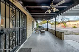 2191 S Sunburst Dr, Tucson, AZ 85748 - Photo 17