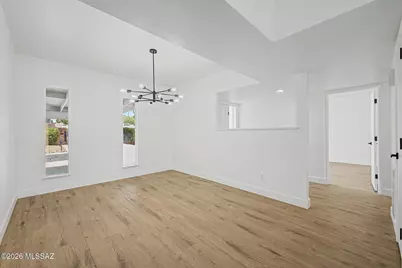 31 W Valle Place, Tucson, AZ 85737 - Photo 11