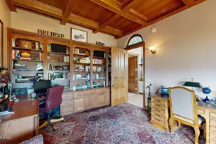 8850 N Glenhurst Pl, Tucson, AZ 85704 - Photo 9