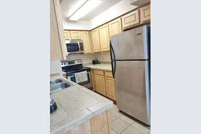 1810 E Blacklidge Drive #314, Tucson, AZ 85719 - Photo 9