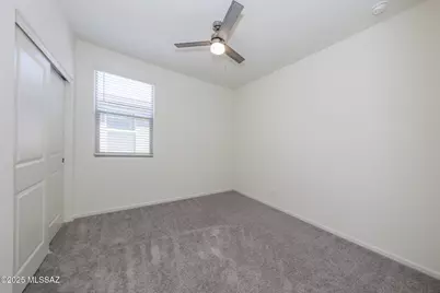 4882 E Greenway Wash Drive, Tucson, AZ 85706 - Photo 17
