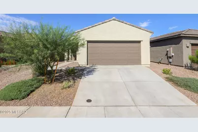 4882 E Greenway Wash Drive, Tucson, AZ 85706 - Photo 1