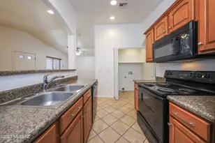 968 E Vuelta Suave, Tucson, AZ 85706 - Photo 9