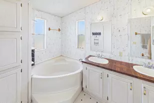 17415 W Oatman Rd, Marana, AZ 85653 - Photo 27