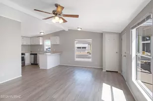 7747 W Touchstone St, Tucson, AZ 85735 - Photo 5