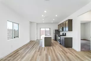 13322 N Cypress Gdns Dr, Marana, AZ 85653 - Photo 5