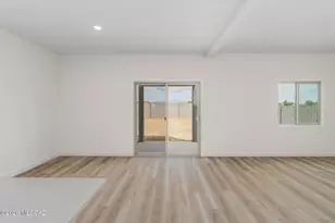 13315 N Cypress Gdns Dr, Marana, AZ 85653 - Photo 11