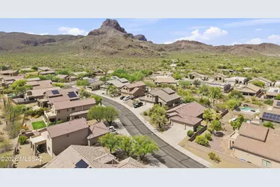 8005 N Iron Ridge Drive, Tucson, AZ 85743 - Photo 35