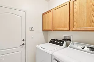 8005 N Iron Ridge Dr, Tucson, AZ 85743 - Photo 15