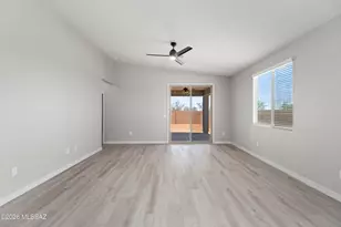 7818 S Wild Prairie Dr, Tucson, AZ 85757 - Photo 7