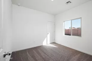 7684 S Wild Prairie Dr, Tucson, AZ 85757 - Photo 11