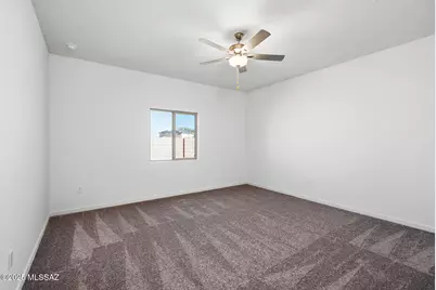 7684 S Wild Prairie Drive, Tucson, AZ 85757 - Photo 13