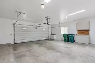 2041 W VÃ­a Del Picamaderos, Green Valley, AZ 85622 - Photo 35