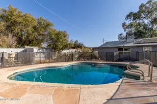 6219 E Rosewood St, Tucson, AZ 85711 - Photo 23