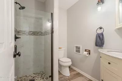 9009 S Oakridge Drive, Hereford, AZ 85615 - Photo 29