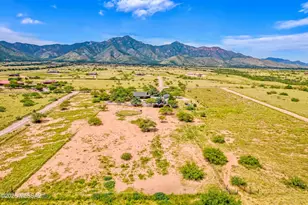9009 S Oakridge Dr, Hereford, AZ 85615 - Photo 45