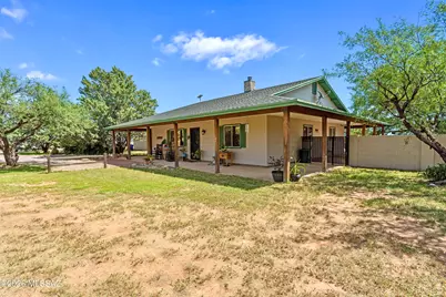 9009 S Oakridge Drive, Hereford, AZ 85615 - Photo 7