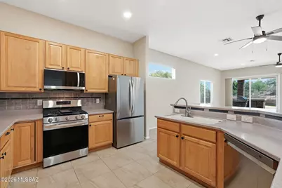 2453 W Hidden View Place, Tucson, AZ 85742 - Photo 3