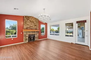1565 W Periwinkle Pl, Tucson, AZ 85737 - Photo 11