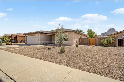 8261 N Stonehill Drive, Tucson, AZ 85743 - Photo 3