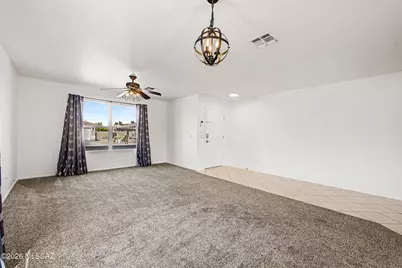 8261 N Stonehill Drive, Tucson, AZ 85743 - Photo 7