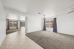 8261 N Stonehill Dr, Tucson, AZ 85743 - Photo 5