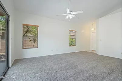 6158 W Sandburg Court, Tucson, AZ 85743 - Photo 9
