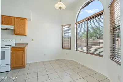 6158 W Sandburg Court, Tucson, AZ 85743 - Photo 11