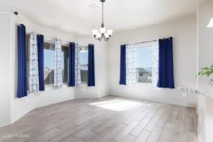 6647 E Big Spur Cir, Hereford, AZ 85615 - Photo 13