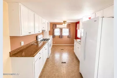 1110 S Highway 80 #8, Benson, AZ 85602 - Photo 7