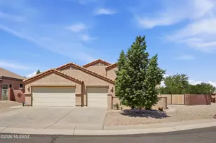 153 N Old Camp Ln, Sahuarita, AZ 85629 - Photo 1