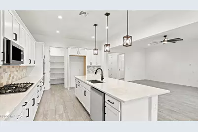 8049 S Borealis Way, Tucson, AZ 85747 - Photo 11
