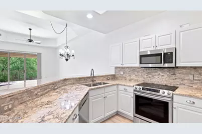 13401 N Rancho Vistoso Boulevard #204, Oro Valley, AZ 85755 - Photo 13
