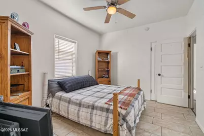 131 W 29th Street, Tucson, AZ 85713 - Photo 11