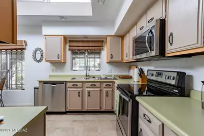 6322 N Calle De Adelita, Tucson, AZ 85718 - Photo 7