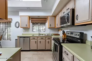6322 N Calle De Adelita, Tucson, AZ 85718 - Photo 7