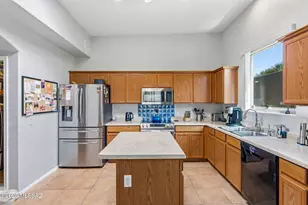 5495 N Little River Ln, Tucson, AZ 85704 - Photo 9