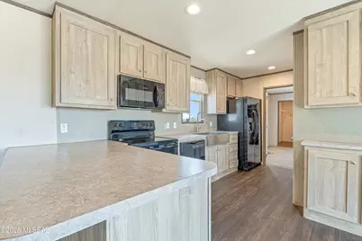 9784 W Calle Cibeque, Tucson, AZ 85735 - Photo 11