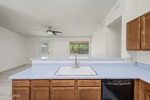 5961 N Belbrook Dr, Tucson, AZ 85741 - Photo 13