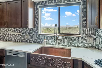 4701 N Nesting Lane, Tucson, AZ 85718 - Photo 9