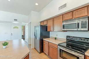 11210 S Great Horned Owl Way, Vail, AZ 85641 - Photo 17