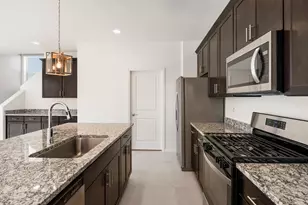 8273 S Iowana Mine Pl, Tucson, AZ 85747 - Photo 3