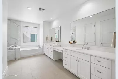 30972 S Blue Granite Lane, Oracle, AZ 85623 - Photo 9