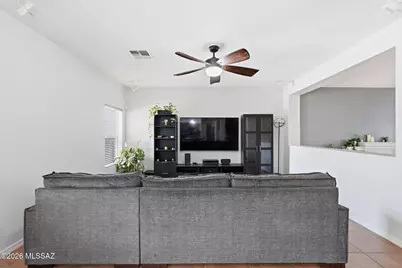 887 W Vuelta Granadina, Sahuarita, AZ 85629 - Photo 9