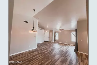 12718 N Fallen Fence Lane, Marana, AZ 85653 - Photo 19